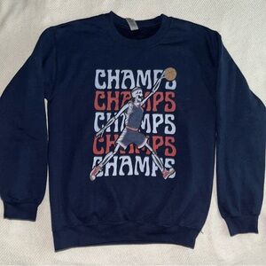 Gildan Mens Size Small Crew-neck Sweatshirt